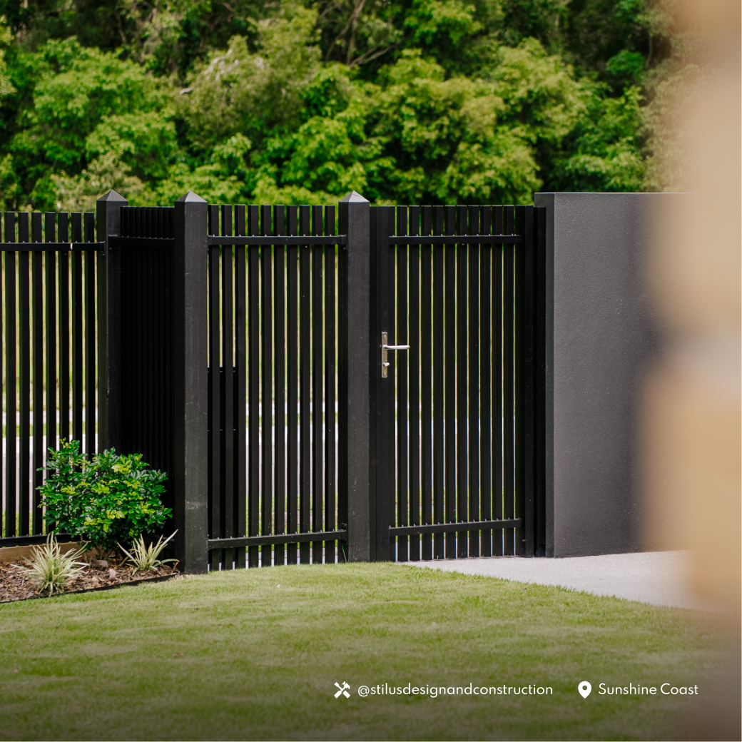 Aluminium Batten Fence Panel 2.2m Wide - Black